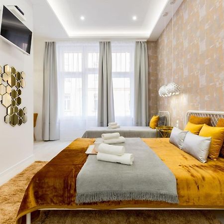 Unique & Lovely Place With Ac Budapest Exterior foto